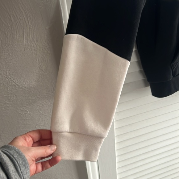 Men’s adidas Color Block Hoodie Men’s Medium - Picture 2 of 6